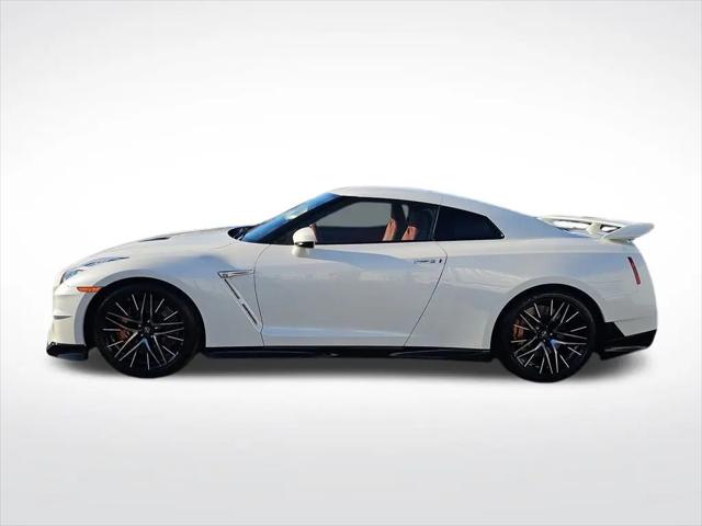 2024 Nissan GT-R Premium Dual-clutch 6-Speed Transmission