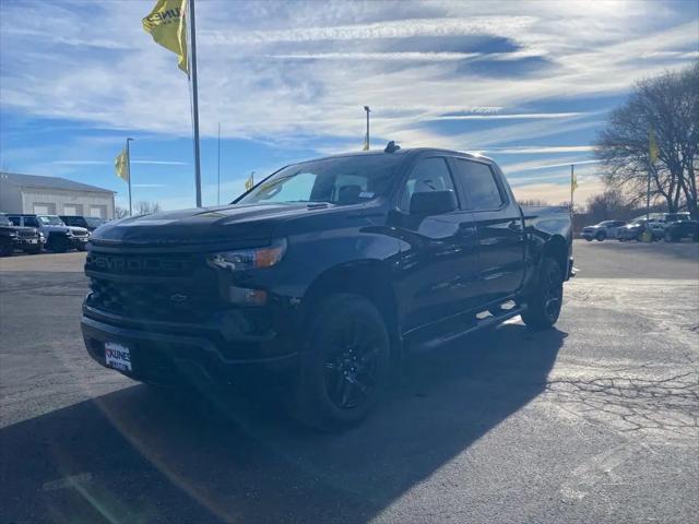 2026 Chevrolet Silverado 1500 4WD Crew Cab Short Bed Custom