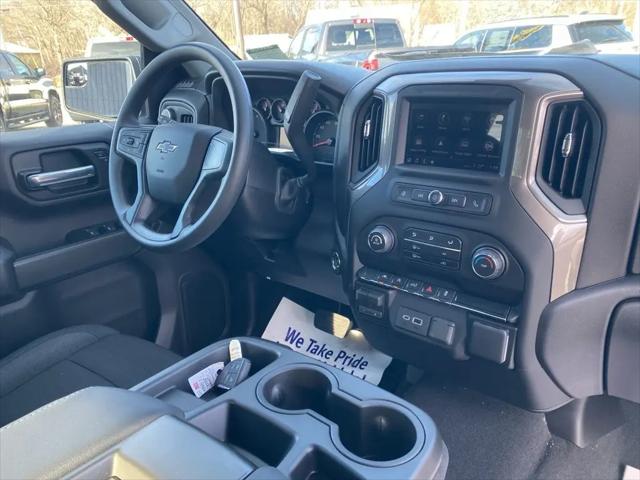 2026 Chevrolet Silverado 1500 4WD Crew Cab Short Bed Custom