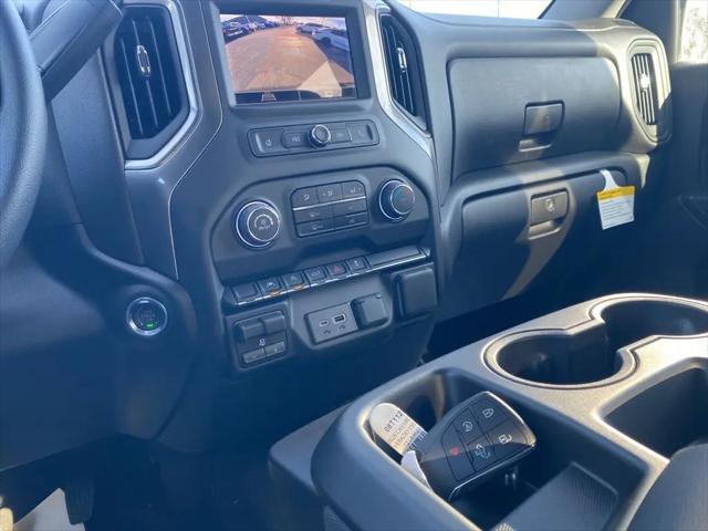 2026 Chevrolet Silverado 1500 4WD Crew Cab Short Bed Custom