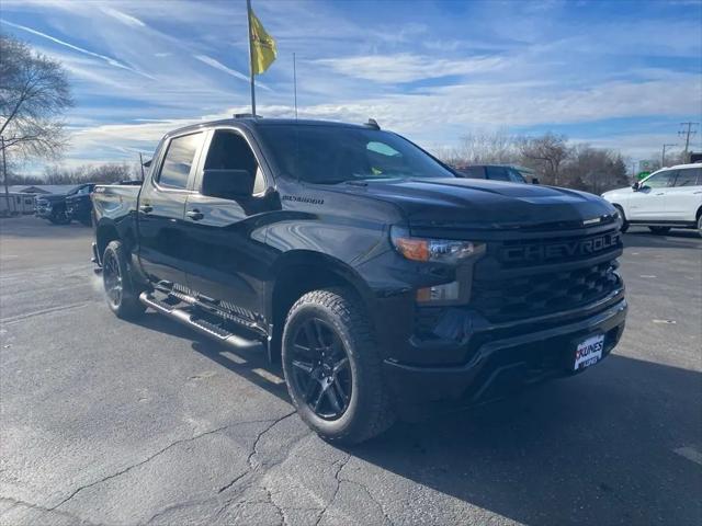 2026 Chevrolet Silverado 1500 4WD Crew Cab Short Bed Custom