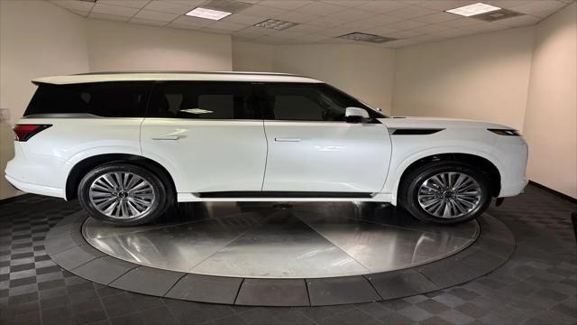 2026 INFINITI QX80 LUXE