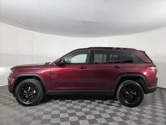 2026 Jeep Grand Cherokee Altitude 4x2