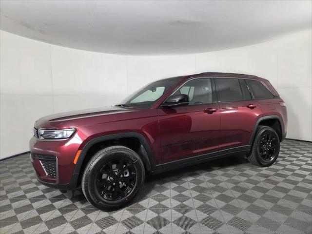 2026 Jeep Grand Cherokee Altitude 4x2