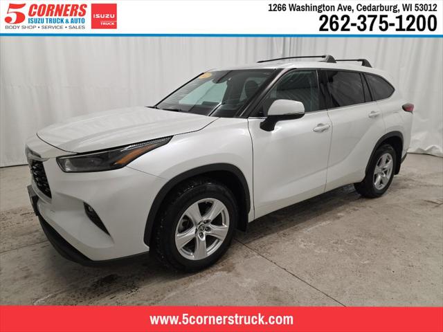 2022 Toyota Highlander LE