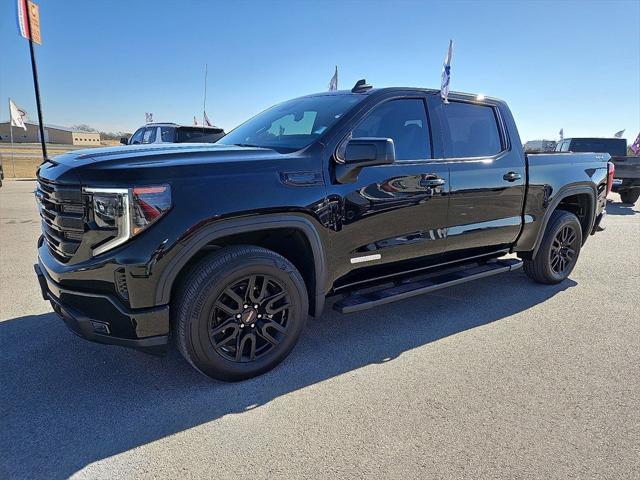 2022 GMC Sierra 1500 4WD Crew Cab Short Box Elevation