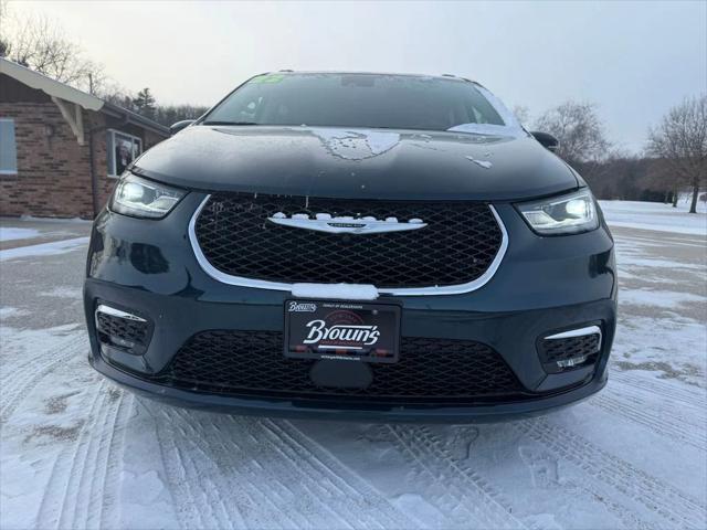 2022 Chrysler Pacifica Touring L AWD