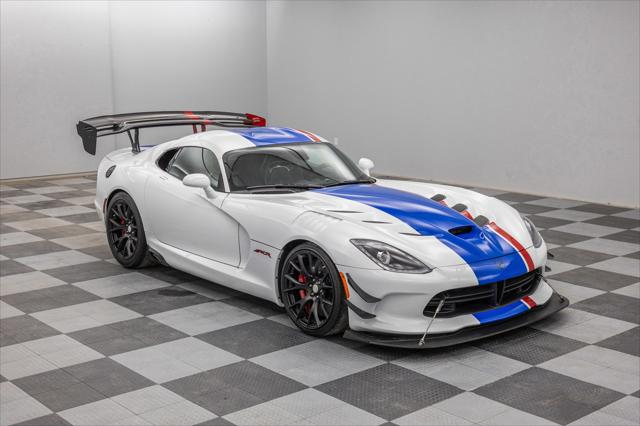 2017 Dodge Viper GTC