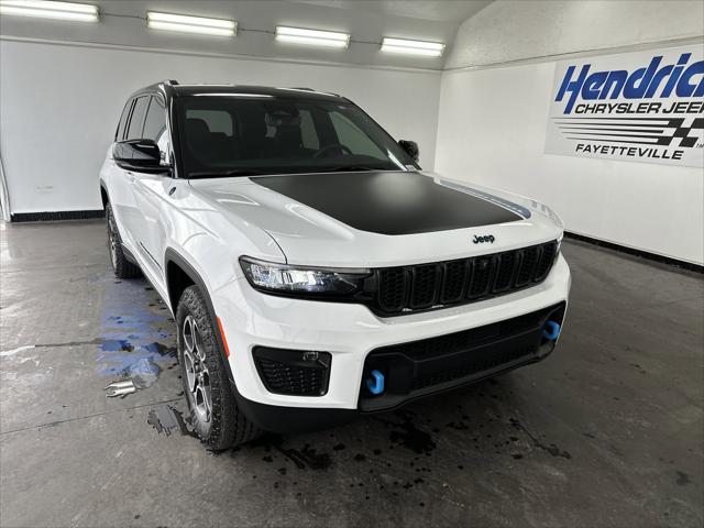 2023 Jeep Grand Cherokee 4xe Trailhawk