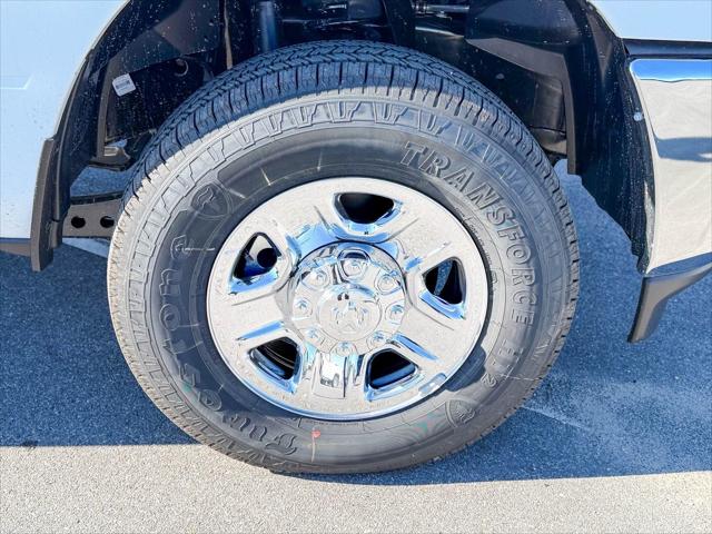 2026 RAM Ram 2500 RAM 2500 TRADESMAN CREW CAB 4X4 64 BOX