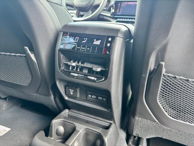 2026 Jeep Grand Cherokee L Limited 4x4