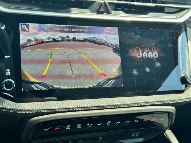 2026 Jeep Cherokee Laredo 4x4