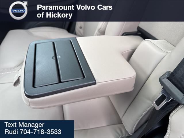2026 Volvo XC90 Ultra, B6 AWD Gas (mild hybrid), Gasoline, Bright, 7 Seats