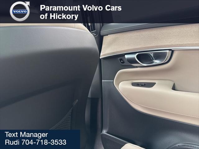2026 Volvo XC90 Ultra, B6 AWD Gas (mild hybrid), Gasoline, Bright, 7 Seats