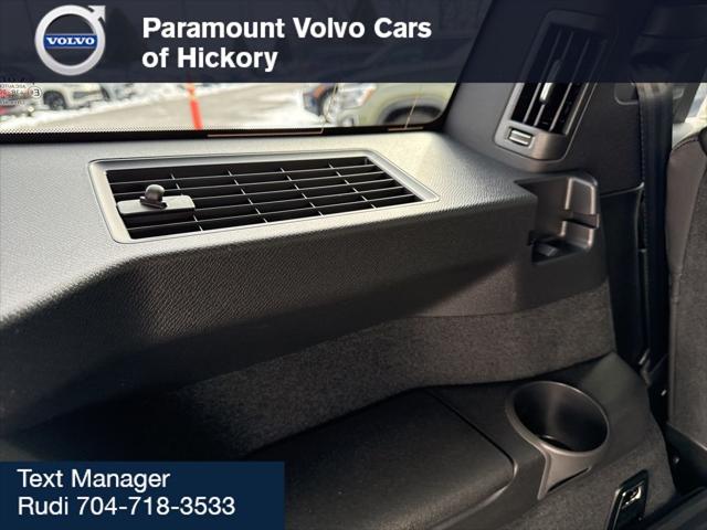2026 Volvo XC90 Plus, B6 AWD Gas (mild hybrid), Gasoline, Bright, 7 Seats