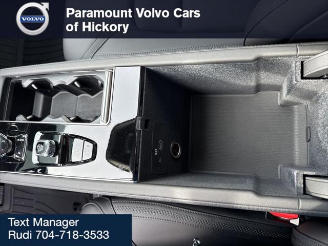 2026 Volvo XC90 Plus, B6 AWD Gas (mild hybrid), Gasoline, Bright, 7 Seats