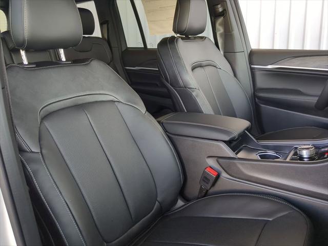 2026 Jeep Grand Cherokee Limited Reserve 4x4