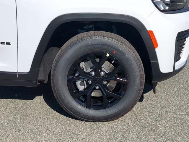 2026 Jeep Grand Cherokee Altitude 4x4