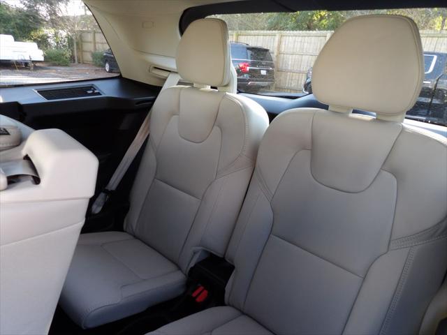 2026 Volvo XC90 Plug-In Hybrid Ultra, T8 AWD, Electric/Gasoline, Bright, 7 Seats