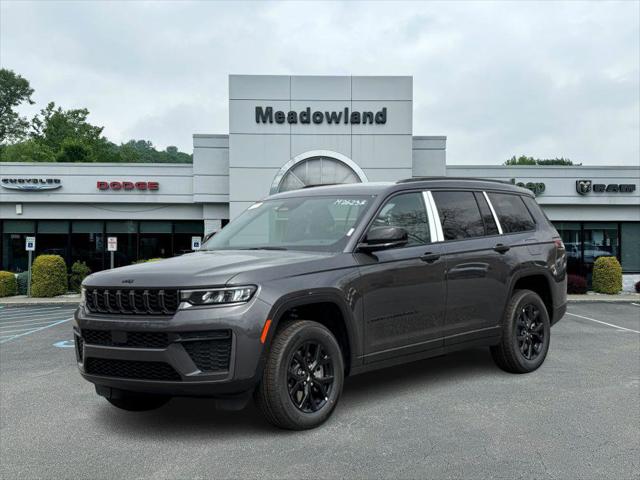 2026 Jeep Grand Cherokee Altitude 4x4 for sale in Carmel, NY