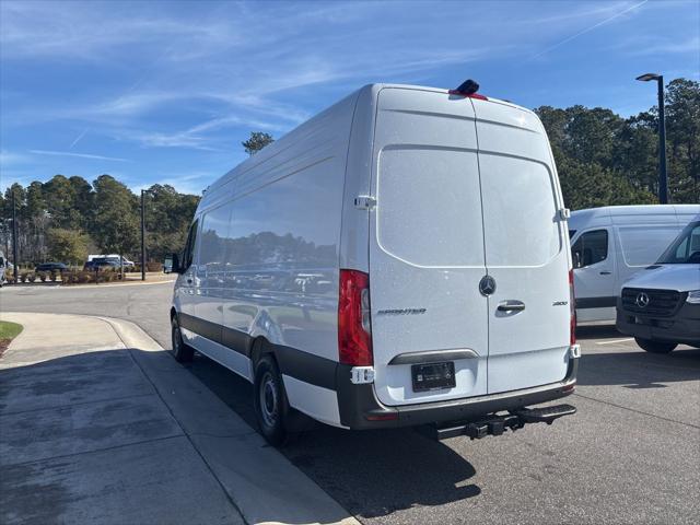2026 Mercedes-Benz Sprinter 2500 Cargo 170 WB
