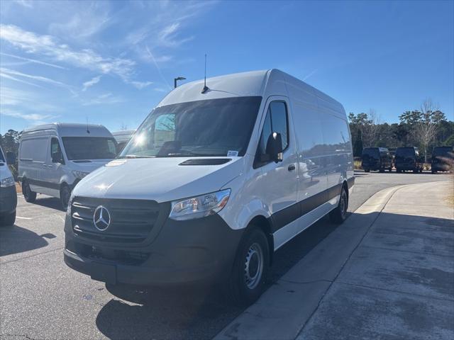 2026 Mercedes-Benz Sprinter 2500 Cargo 170 WB