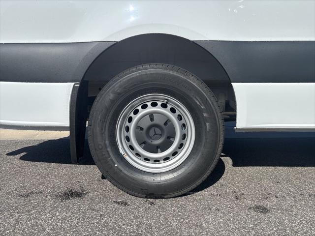 2026 Mercedes-Benz Sprinter 2500 Cargo 170 WB