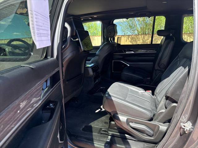 2022 Jeep Wagoneer Series III 4x4