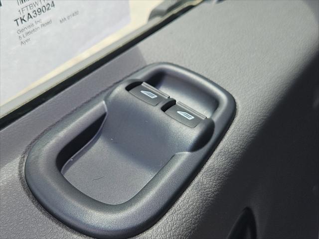 2026 Ford E-Transit-350 Cargo Base