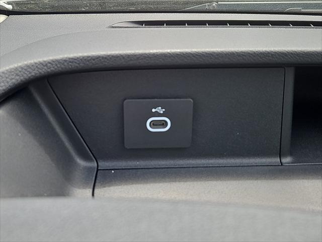 2026 Ford E-Transit-350 Cargo Base