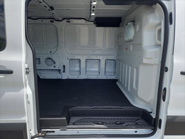 2026 Ford E-Transit-350 Cargo Base