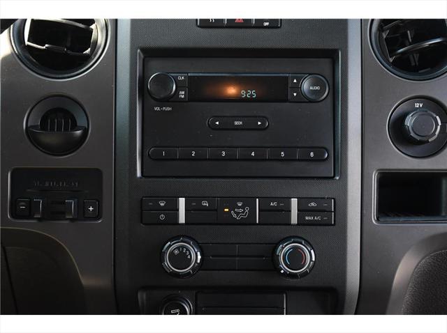 2010 Ford F-150 XL Pickup 4D 8 ft