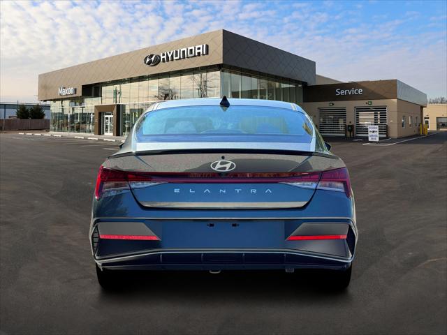 2026 Hyundai Elantra SEL Sport Premium