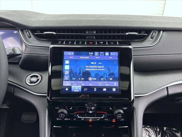 2026 Jeep Grand Cherokee Altitude 4x4