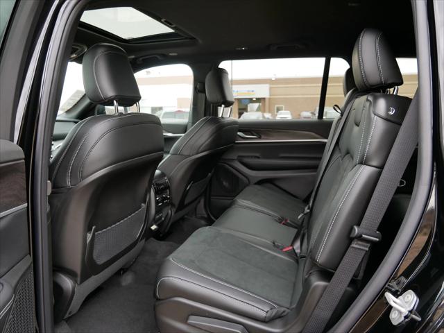 2026 Jeep Grand Cherokee Altitude 4x4