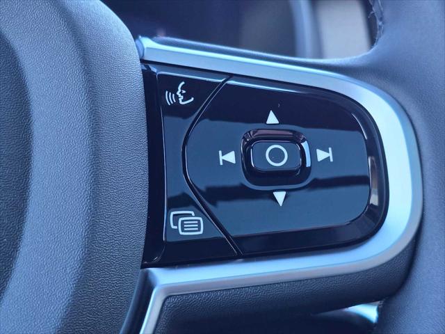 2026 Volvo XC90 Plus, B5 AWD Gas (mild hybrid), Gasoline, Bright, 7 Seats