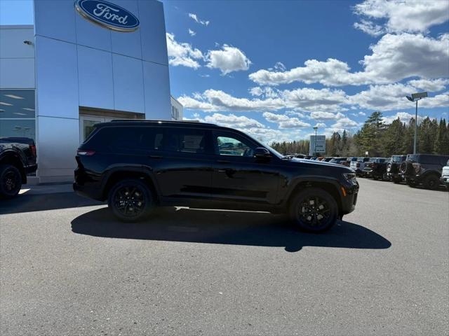 2026 Jeep Grand Cherokee L GRAND CHEROKEE L LAREDO ALTITUDE 4X4
