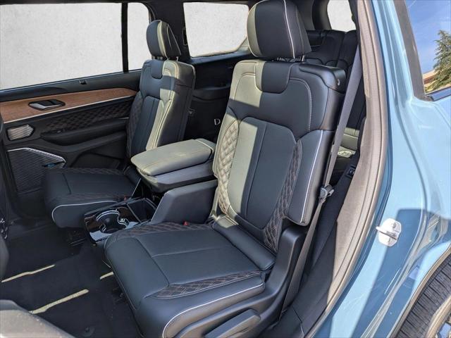 2026 Jeep Grand Cherokee Summit 4x4