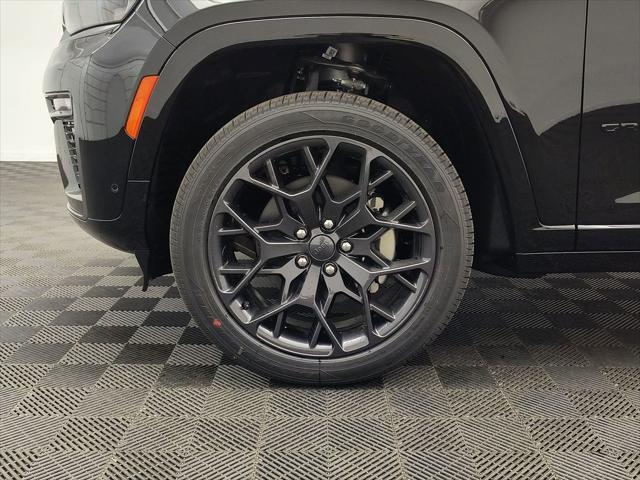 2026 Jeep Grand Cherokee Summit 4x4