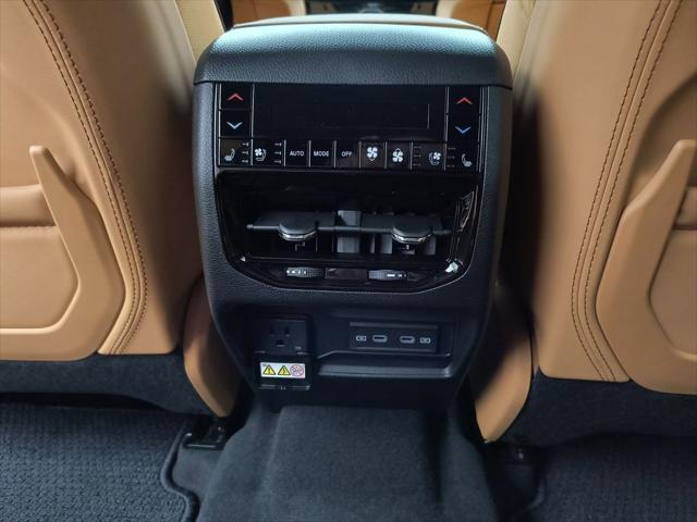 2026 Jeep Grand Cherokee Summit 4x4