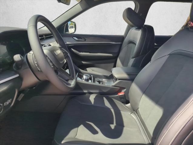 2026 Jeep Grand Cherokee Altitude 4x2