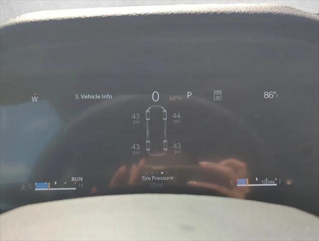 2026 Jeep Grand Cherokee Altitude 4x2
