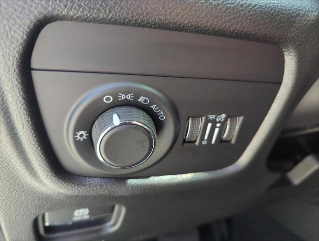 2026 Jeep Grand Cherokee Altitude 4x2
