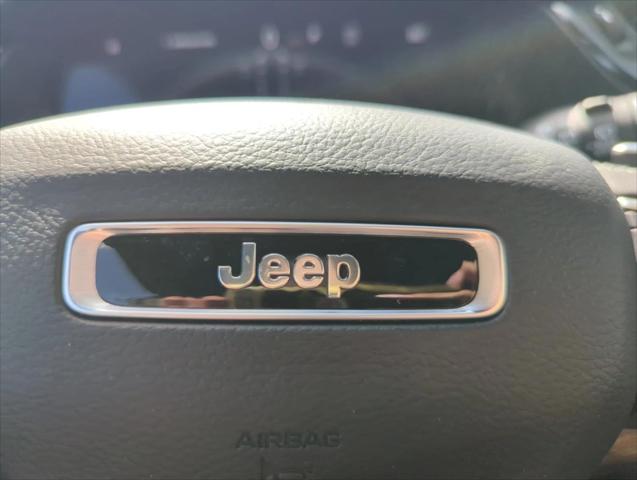 2026 Jeep Grand Cherokee Altitude 4x2