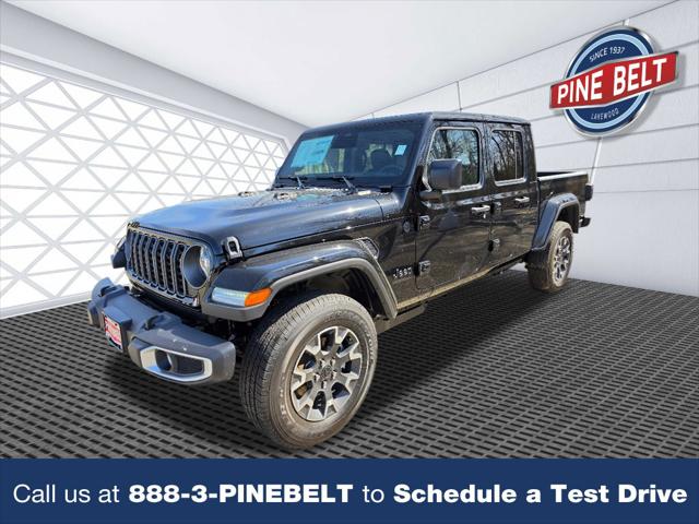 2026 Jeep Gladiator GLADIATOR SAHARA 4X4 2026 Jeep Gladiator GLADIATOR SAHARA 4X4