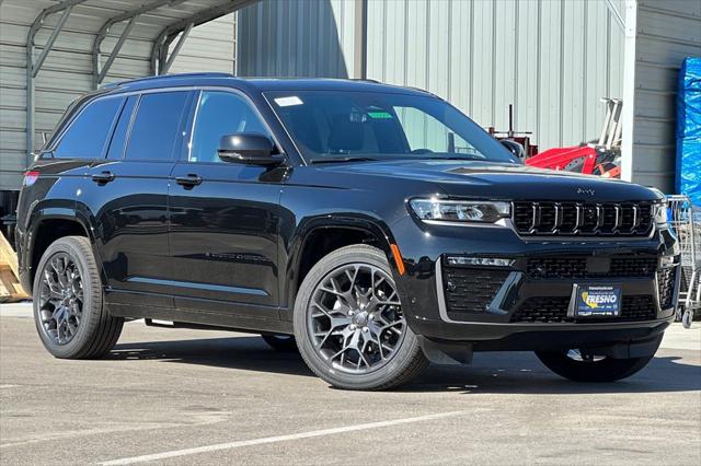 2026 Jeep Grand Cherokee GRAND CHEROKEE SUMMIT 4X4
