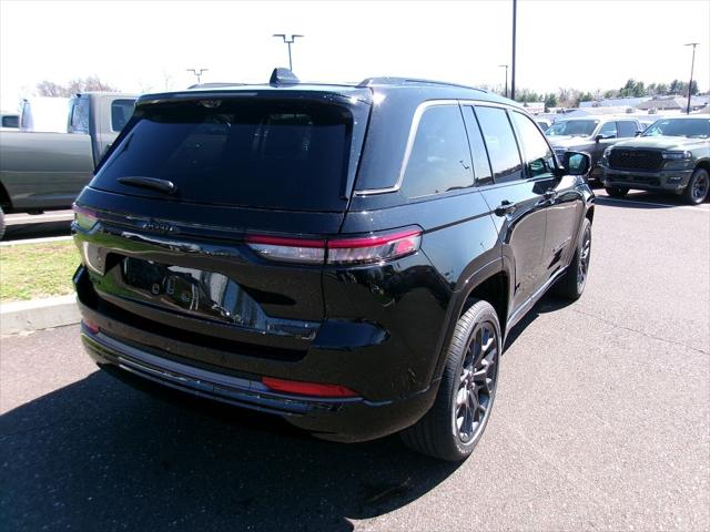 2026 Jeep Grand Cherokee GRAND CHEROKEE SUMMIT 4X4