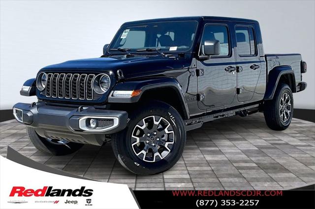 2026 Jeep Gladiator GLADIATOR SAHARA 4X4