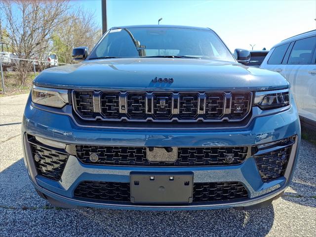 2026 Jeep Grand Cherokee GRAND CHEROKEE SUMMIT 4X4