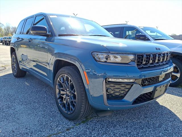 2026 Jeep Grand Cherokee GRAND CHEROKEE SUMMIT 4X4